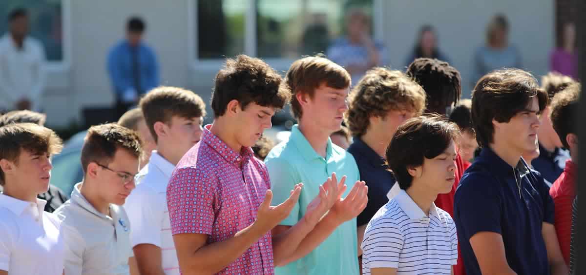 photo of students at outdoor Mass